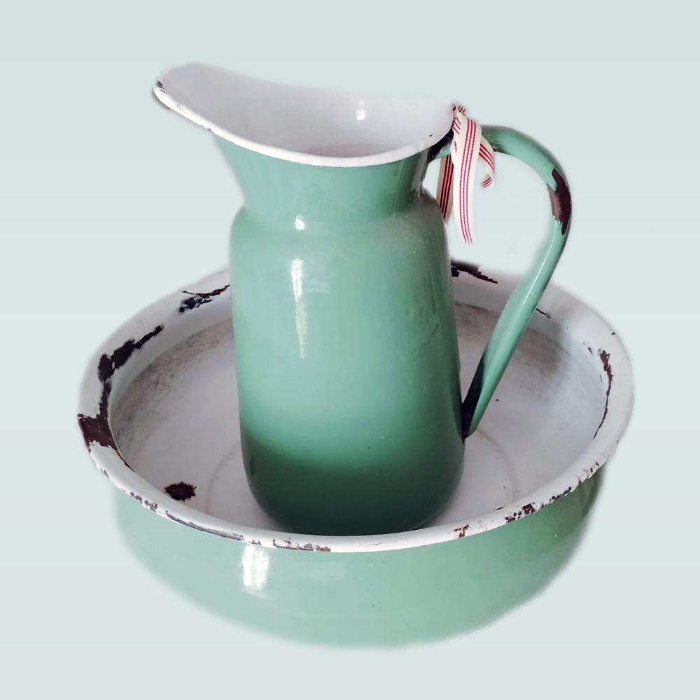Vintage Rewind, enamel pitcher, vintage enamel, vintage kitchenware